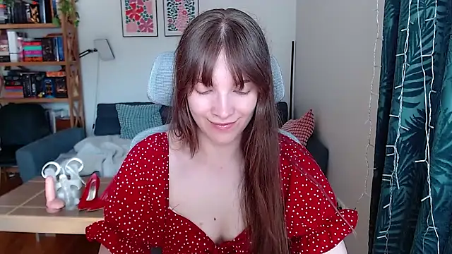 Snapshot of kenzie_x chatting on 06.24.26 kenzie x online show from 06.24.26