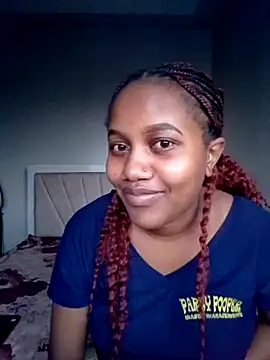 Snapshot of SquirtQueen222 chatting on 12.31.24 SquirtQueen222 online show from 12.31.24