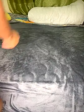 nur lin online show from 11.13.25