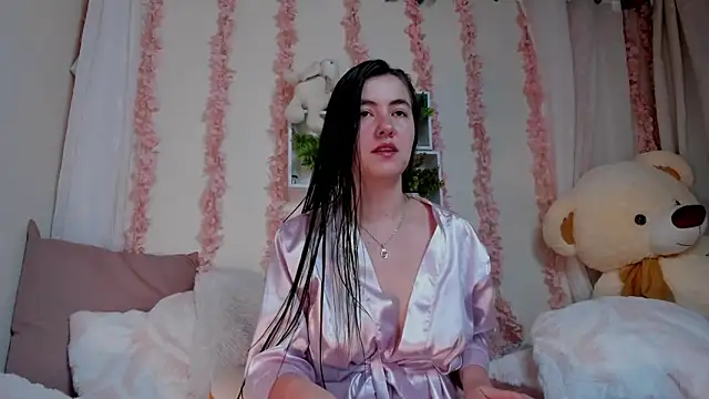 Idara and Edahi01 online show from 10.11.25