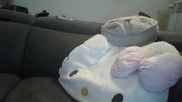 Snapshot of MarikaMilff chatting on 01.31.25 MarikaMilff online show from 01.31.25