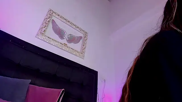 Snapshot of Mia_222 chatting on 01.29.25 Mia 222 online show from 01.29.25