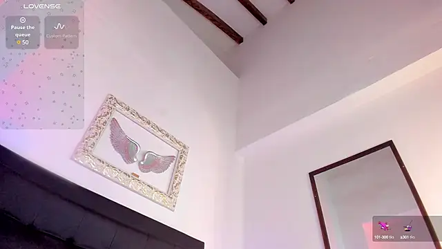 Snapshot of Mia_222 chatting on 02.18.25 Mia 222 online show from 02.18.25