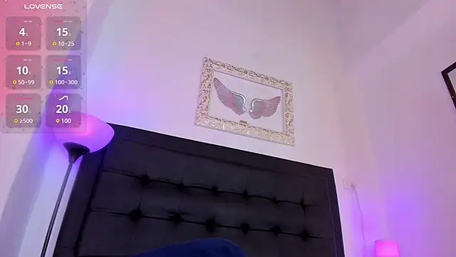 Snapshot of Mia_222 chatting on 02.27.25 Mia 222 online show from 02.27.25