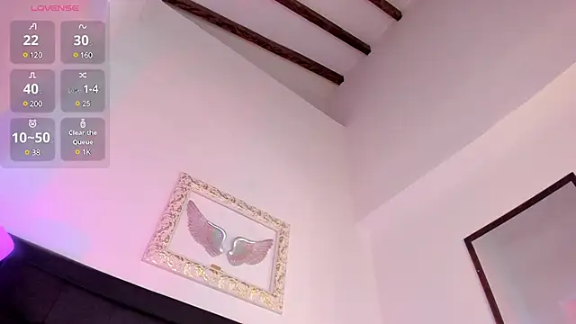 Snapshot of Mia_222 chatting on 03.22.25 Mia 222 online show from 03.22.25