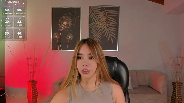 CarolineGraceX online show from 12.01.25