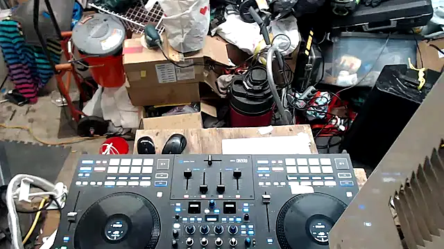 tongueispowerr6d9 online show from 12.10.24