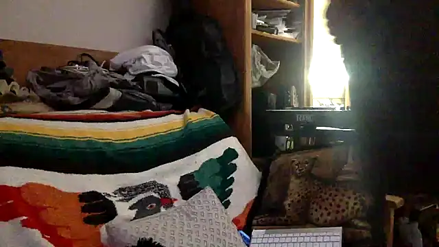 tongueispowerr6d9 online show from 02.05.25