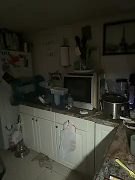 tongueispowerr6d9 online show from 02.19.26