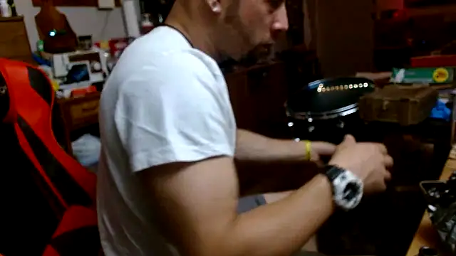 tongueispowerr6d9 online show from 06.10.26