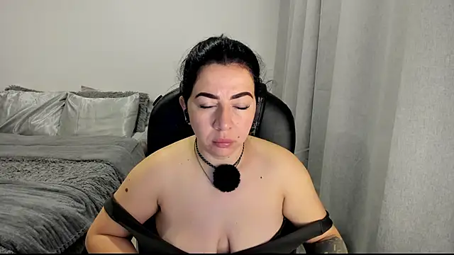 Im coco online show from 04.05.26