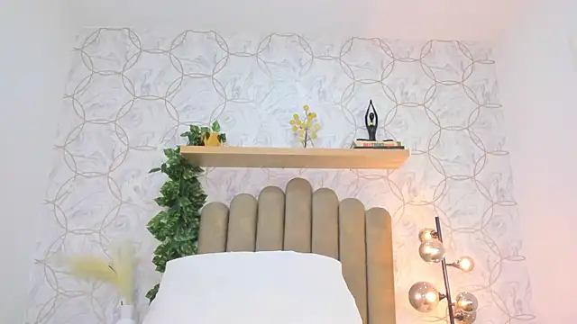 Roma  love online show from 11.05.25