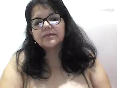 Snapshot of kassandra02 chatting on 12.11.24 kassandra02 online show from 12.11.24