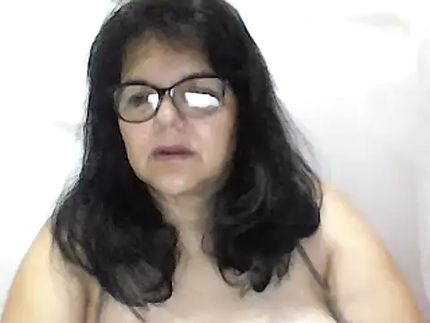 Snapshot of kassandra02 chatting on 12.18.24 kassandra02 online show from 12.18.24