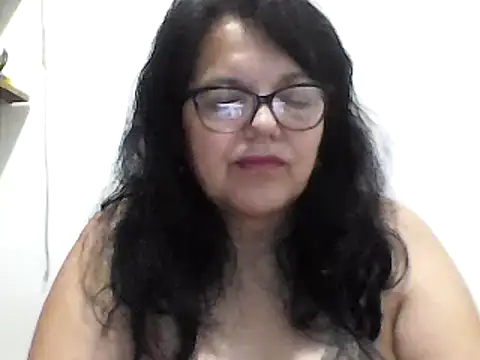 Snapshot of kassandra02 chatting on 03.07.25 kassandra02 online show from 03.07.25