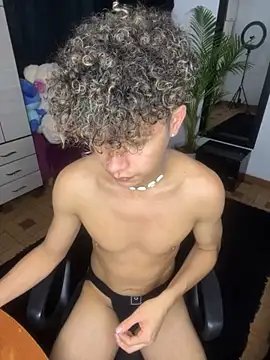 Snapshot of DavidfullOFlove chatting on 10.25.25 DavidfullOFlove online show from 10.25.25