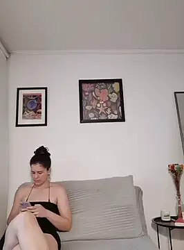 Redfloweer1 online show from 01.08.25