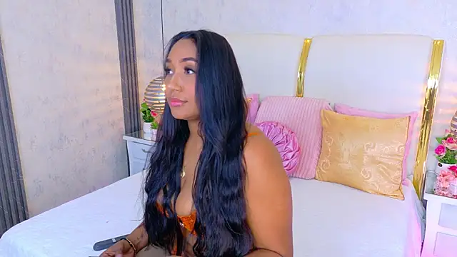 NaiomyLanes online show from 05.28.26