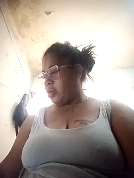 Arleth Mars online show from 10.25.25