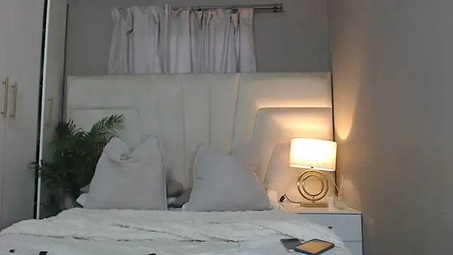 Snapshot of naughtyblackdolie chatting on 10.15.25 naughtyblackdolie online show from 10.15.25