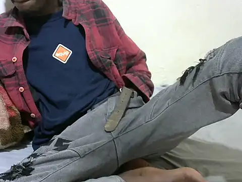 Snapshot of hot_ebonys1 chatting on 10.30.25 hot ebonys1 online show from 10.30.25