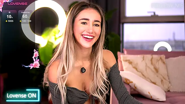 EmilyRaymont online show from 10.03.25