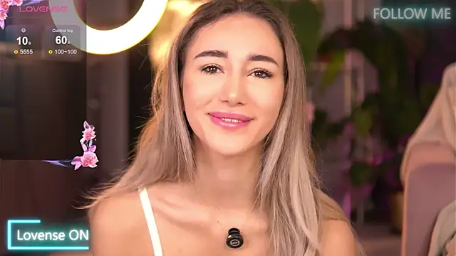 EmilyRaymont online show from 10.08.25