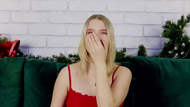 LiliLinn online show from 01.13.25