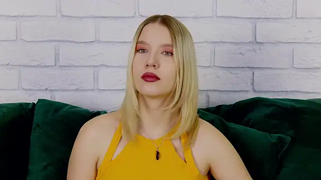 LiliLinn online show from 01.21.25