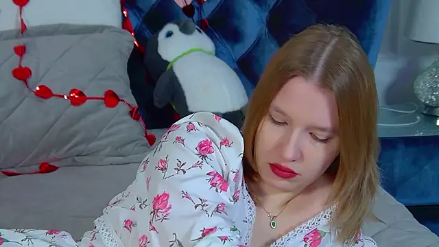 LiliLinn online show from 02.17.26