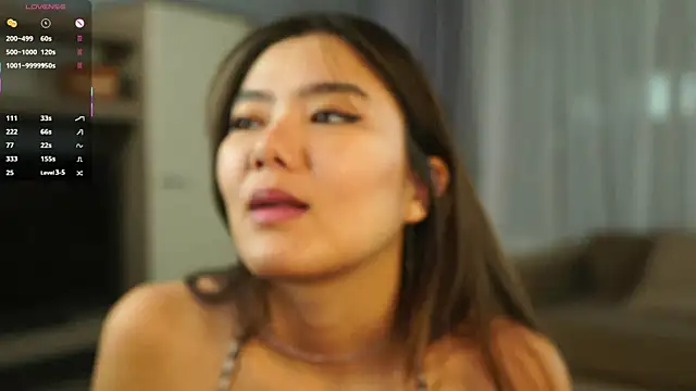 EmmaFisherf online show from 11.16.25