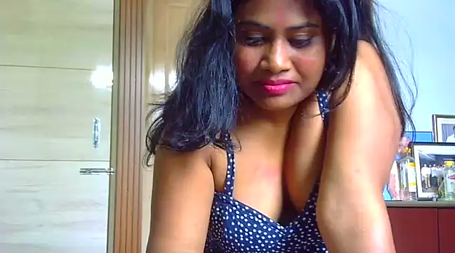 sexy roma online show from 03.14.25