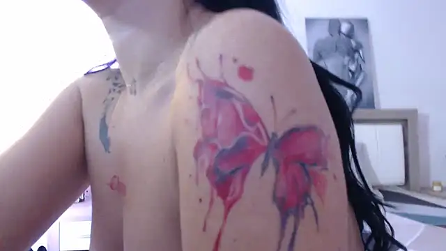 LaylaCruzRose online show from 12.15.24