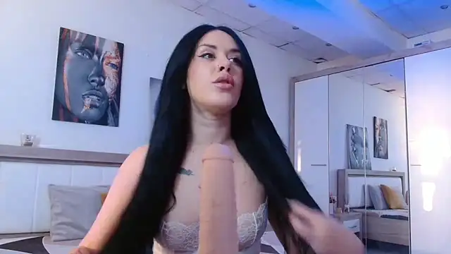 LaylaCruzRose online show from 02.10.25