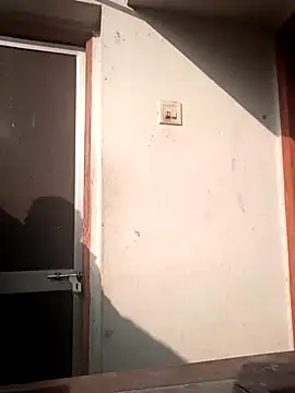 Snapshot of wildboy_simon chatting on 12.03.24 wildboy simon online show from 12.03.24