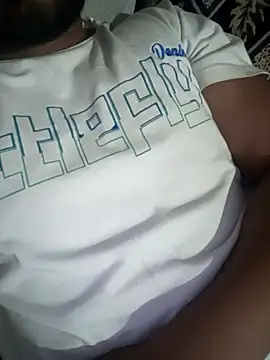 Snapshot of wildboy_simon chatting on 12.25.24 wildboy simon online show from 12.25.24