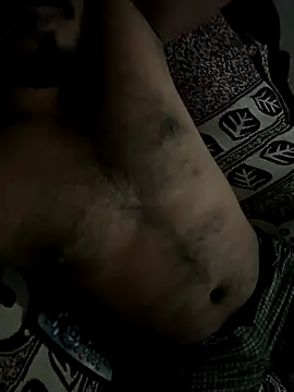 Snapshot of wildboy_simon chatting on 09.19.25 wildboy simon online show from 09.19.25