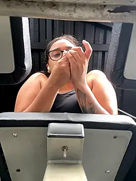 ElaEndez  online show from 10.03.25