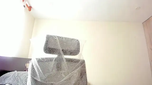 Sweetdreamses  online show from 09.18.25