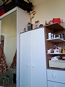 Indiazinhax online show from 09.15.25