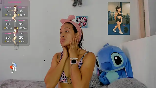 Snapshot of Valeria_Fitness chatting on 06.20.26 Valeria Fitness online show from 06.20.26