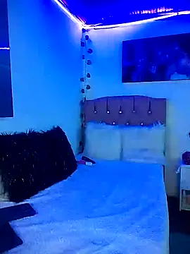 Camille rose  online show from 02.02.25