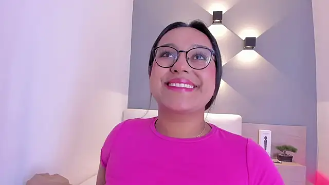 ellamontoya online show from 01.14.25