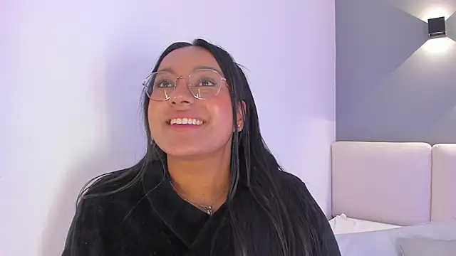 ellamontoya online show from 02.11.25