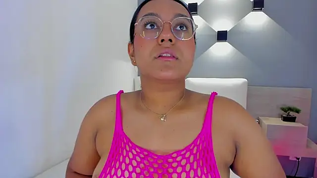 ellamontoya online show from 02.13.25