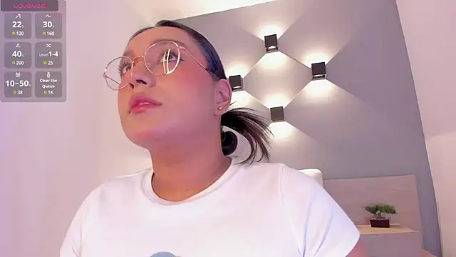 ellamontoya online show from 03.14.25