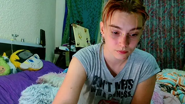 Sophie Bell online show from 05.22.26