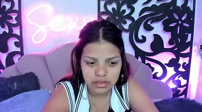 your little naughty1 online show from 01.08.25