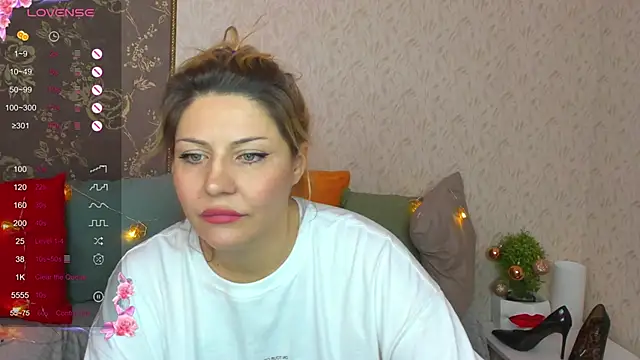 Snapshot of fucking_punishment chatting on 12.15.24 fucking punishment online show from 12.15.24