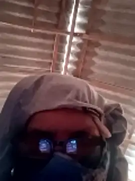 Aash Slave Boy online show from 03.27.26